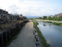 Original Size: 700 x 525, 53KB